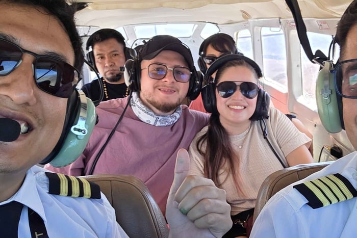 From Ica or Huacachina: Nazca, complete experience, flight and vantage points
