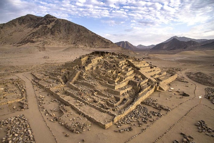 Vanuit Lima: Ontdek de oude plaatsen Caral & Bandurria