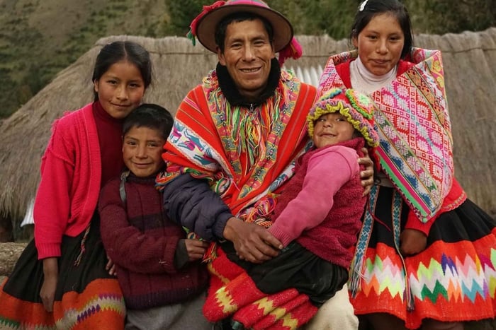 From Ollantaytambo: Patacancha Weaving and Culture Tour