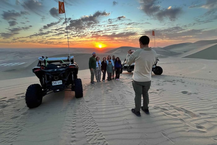 Huacachina: Desert UTV Buggy Ride and Sandboarding Adventure