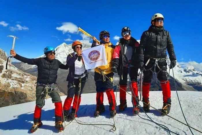 Huaraz: Heldagsutflykt med klättring i Nevado Mateo
