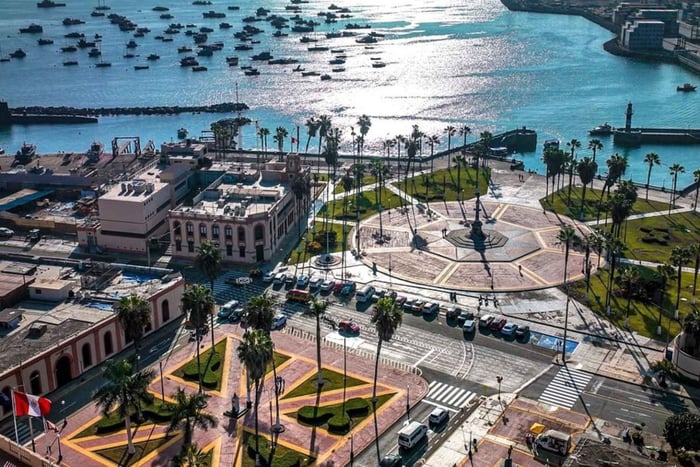 Lima: Callao Guided Tour with Hotel Pickup & Entry Tickets