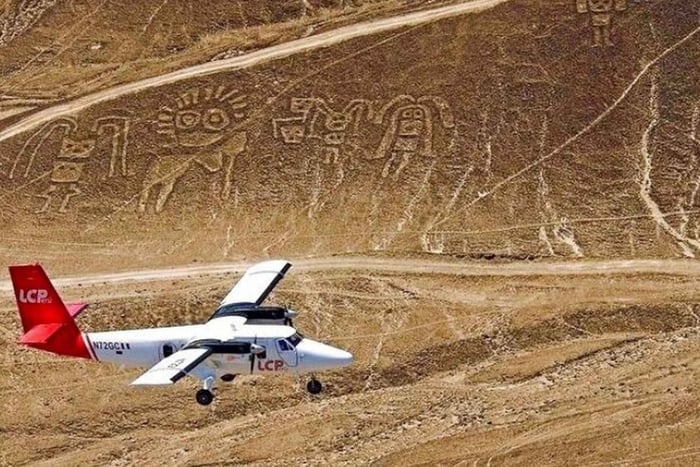 Lima: Líneas de Nazca - Vuelo desde Lima - Sobrevuelo de Geoglifos