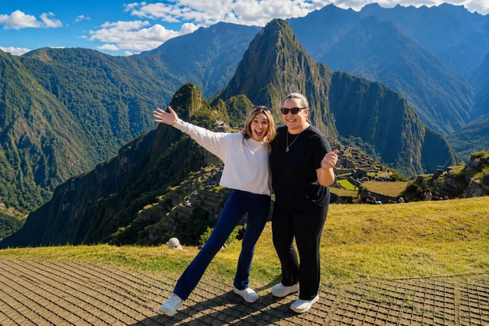 MachuPicchu Aguas Calientes: Entry, Bus & Guided Tour