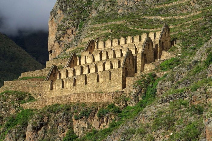 Ollantaytambo: Private Spiritual Tour with Andean Guide