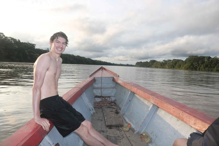 Puerto Maldonado: Kayaking and swimming in the Tambopata River