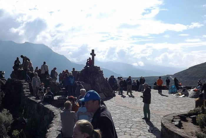 TOURIST TRANSPORTATION: Transfer Colca (Chivay - Puno)