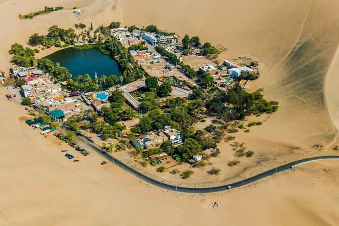 Transport service from Paracas to Huacachina
