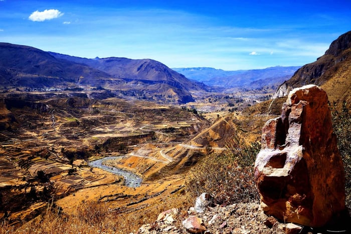 Arequipa: Colca Canyon Day Tour to Puno