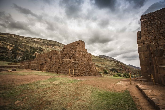 Cusco: Private Tour to Tipon, Pikillacta & Andahuaylillas
