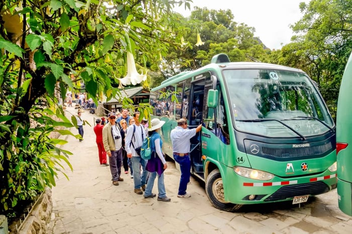 De Aguas Calientes: Bilhete de Ônibus de Ida e Volta para Machu Picchu