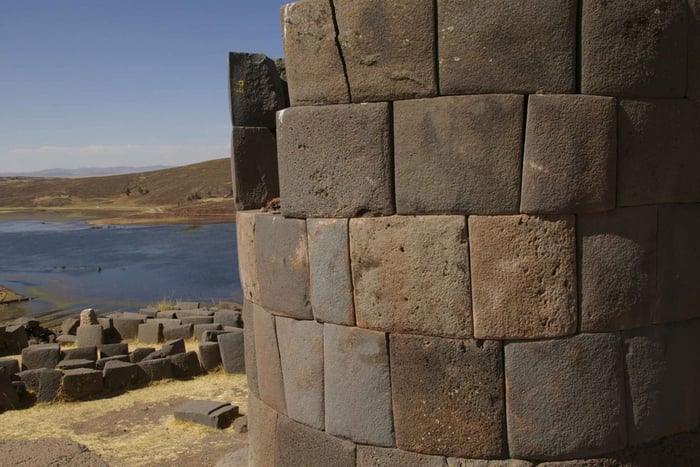 Sillustani: Chullpas de Sillustani Afternoon Half-Day Tour
