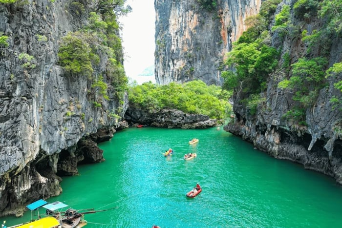 James Bond, Phang Nga Bay and Hong Island Tour from Phuket
