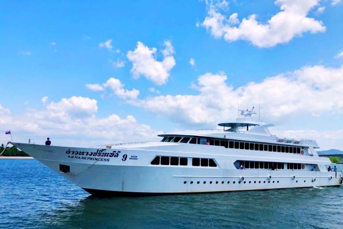 Ko Lanta : Ferry Transfer from Lanta to Phuket (Via Aonang)