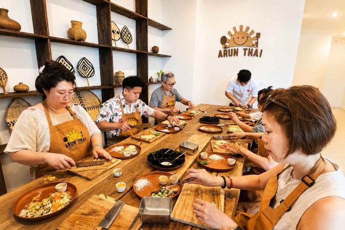 Phuket (Bang Tao): Thai-madlavningskursus og markedstur (valgfrit)