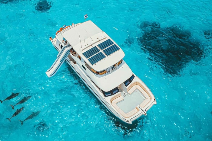 Phuket: Phi Phi, Maya, and Maiton by Luxury Yacht with Lunch