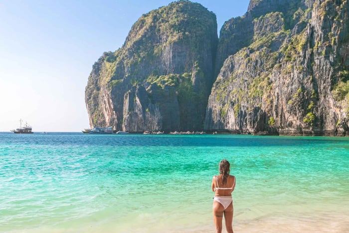 Phuket: Phi Phi, Maya & Bamboo By Premium Speed Catamaran
