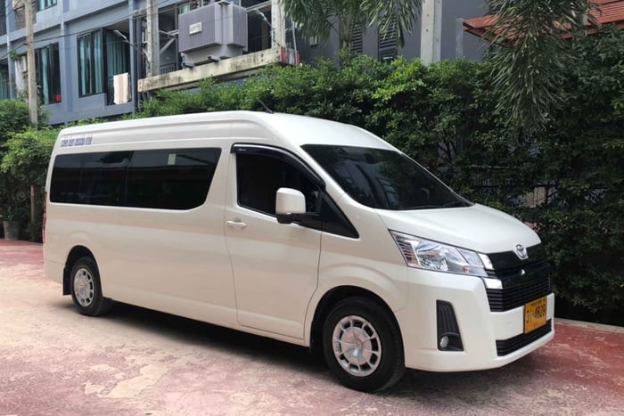 Private Hotel Transfers To or From HKT Airport