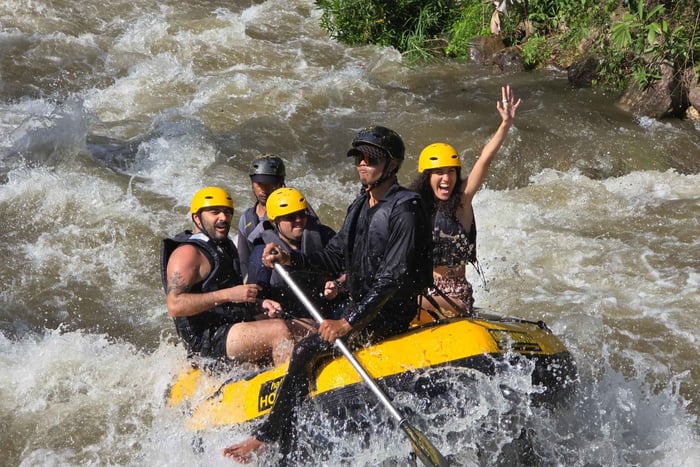 Rafting 5 km + valgfri zipline og ATV (nær Krabi/i Phang Nga)