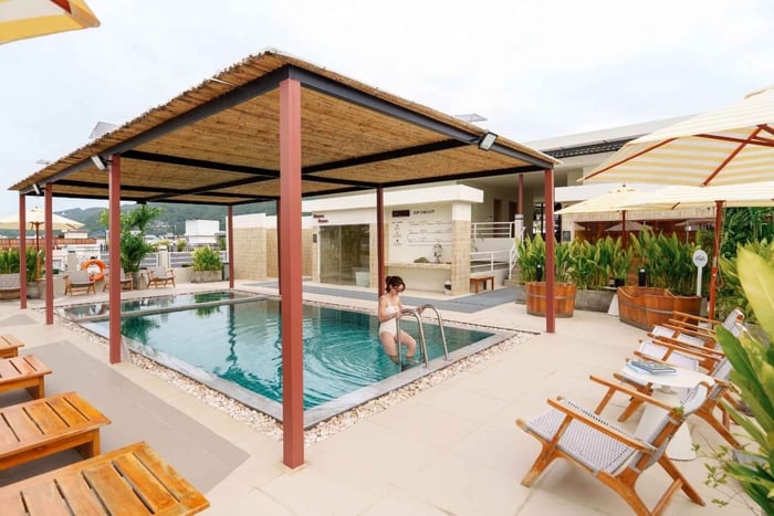 Rooftop Cold Plunge & Thermal Pass with Spa Combo