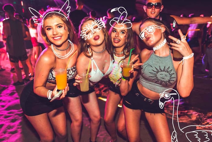 Crazy Pub Crawl with 8 drinks, free shots, games +VIP