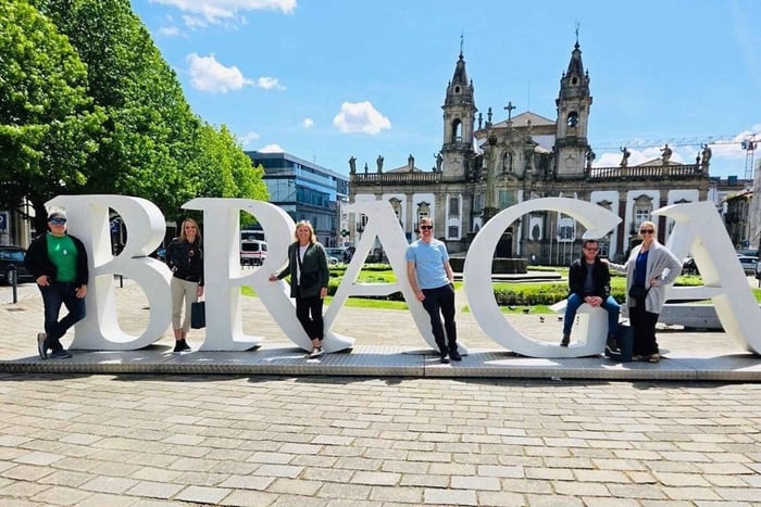From Porto - Braga & Guimarães Small-Group Tour with Lunch