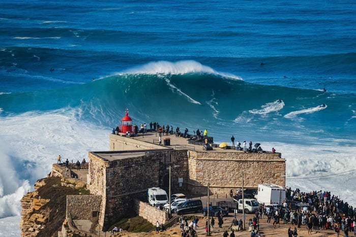 From Porto - Fátima, Nazaré & Church of Santa Maria Válega