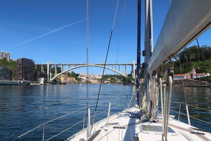 Luxury Sailboat Tour with Port Wine and Sunset Option