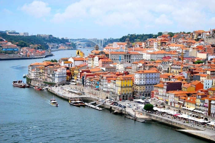 Porto 'Old Town' Walking Tour (small groups)