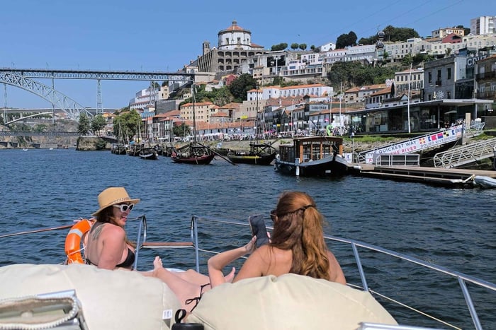 Porto: Passeio de Barco no Rio Douro com Degustação