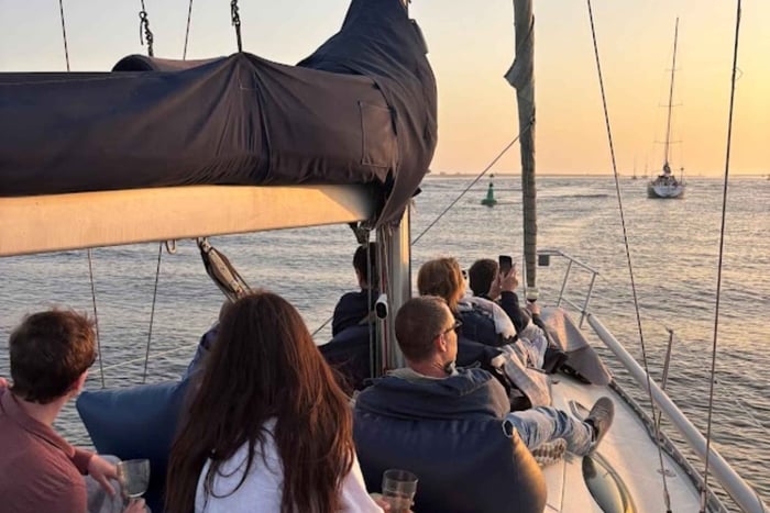 Porto: Tocht op een zeilboot gedeeld of privé (Sunset Option)