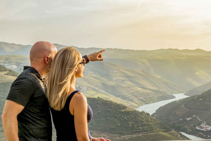 Porto : Visite de la vallée du Douro avec dégustation de vins, croisière et déjeuner