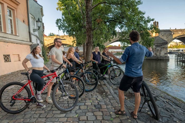 3–Hour Communism and World War 2 E-Bike Tour