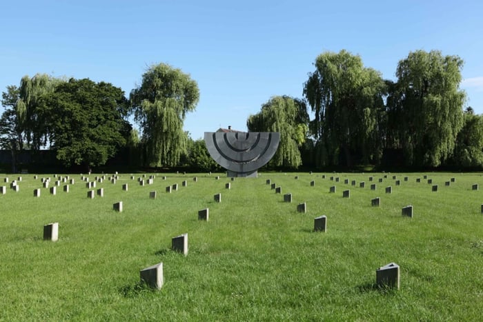 Fra Praha: Dagstur til konsentrasjonsleiren Terezín