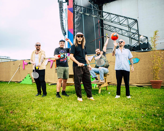 IDLES