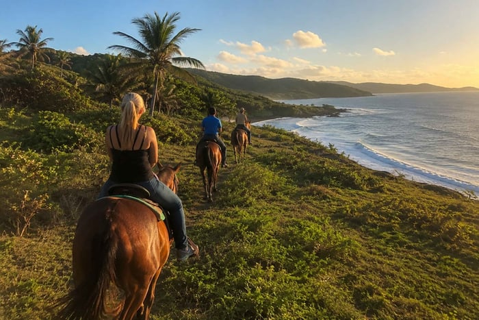 Rincón: paseo guiado a caballo con vistas al océano