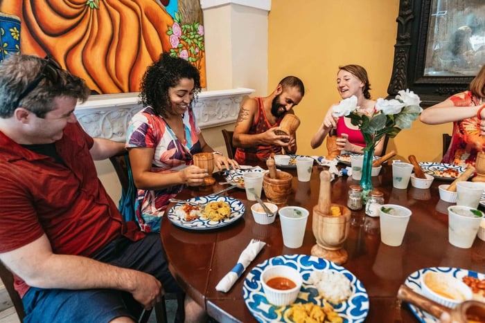 San Juan: Old Town Foodie Walking Tour with Tastings