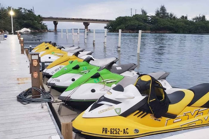 Porto Rico: Tour guidato in moto d'acqua sulla costa orientale a Isla Verde