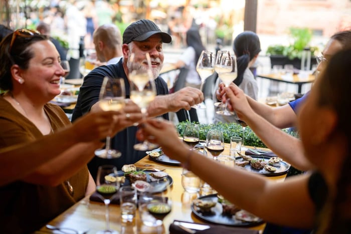 Gourmet tour in the Faubourg Saint-Jean - Neighborhood life