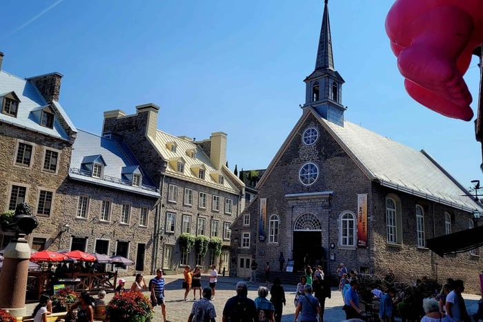 Tour a piedi privato di Québec City con Lenny.