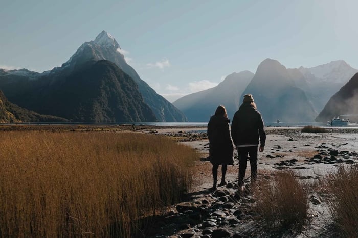 Von Queenstown aus: Milford Sound Rundflug & Naturtour