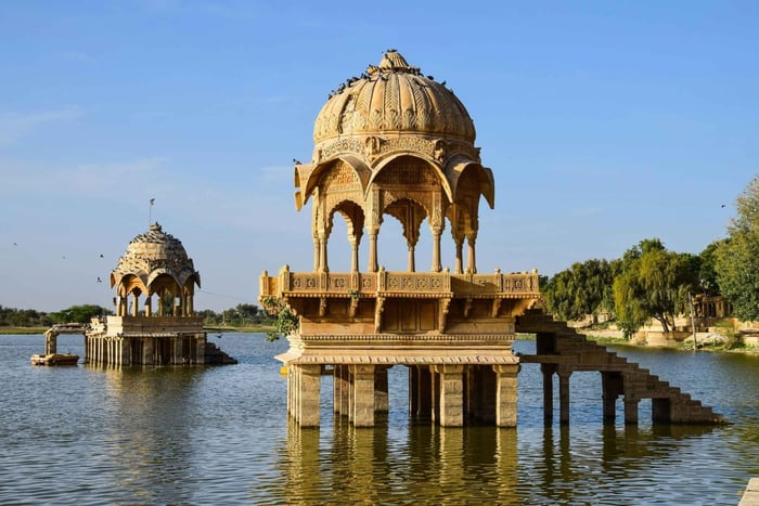Jaisalmer: Sørundtur ved solnedgang med sejltur og tempel-Aarti
