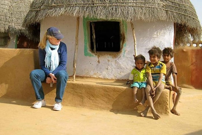 Experiência privada das aldeias de Bishnoi com Camel Safari