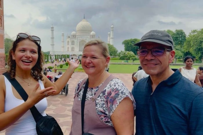 Dagstur til Taj Mahal fra Delhi med Agra Fort og Baby Taj