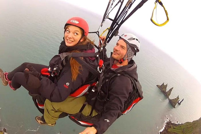 From Reykjavík: Tandem Paragliding & South Iceland Day Tour