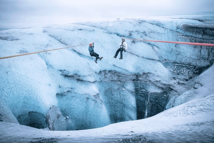 Islanti: Zip Line -retki + jäätikön seikkailu