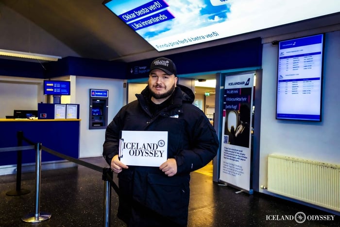 Keflavik: Golden Circle Private Tour with Airport Pickup