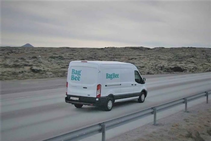 Luggage delivery to KEF airport