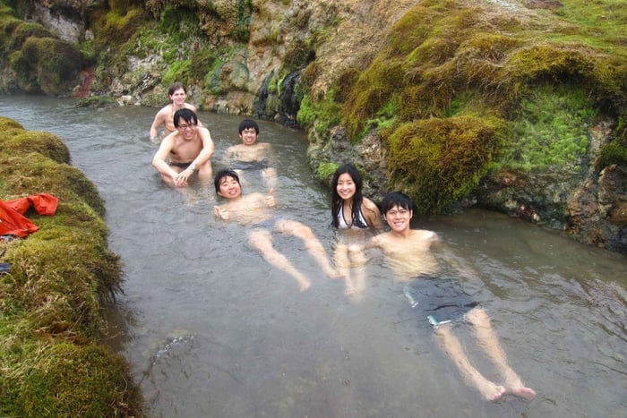 Private Reykjadalur Hike & Hot River Geothermal Tour