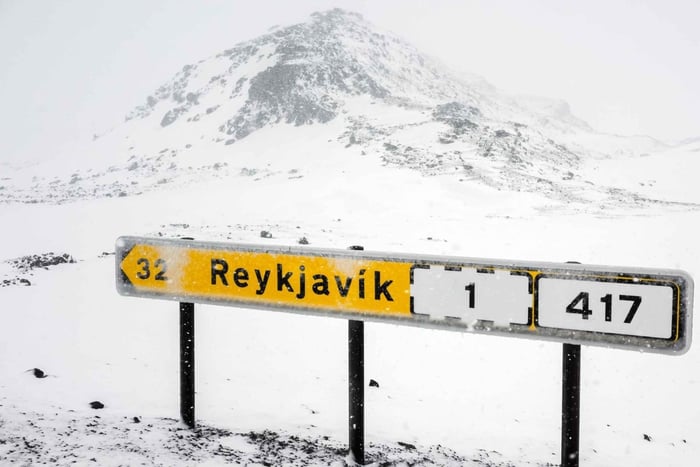 Private Transfer from Keflavik Airport to Reykjavik City